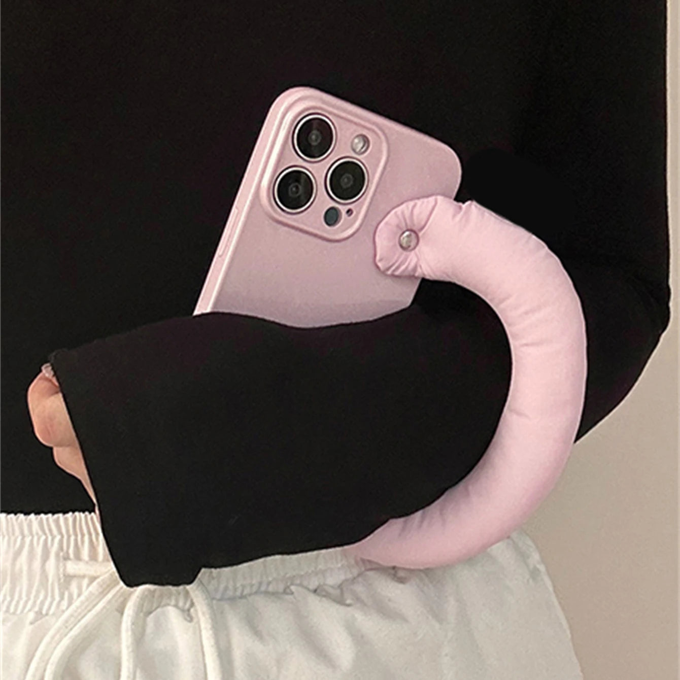 Cute Candy Color Puff Wristband Phone Case For iPhone 15 14 13 12 11 Pro Max Soild Color Winter Bracelet Soft Shockproof Cover